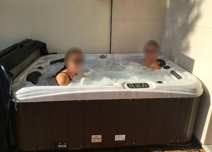 דירה Avec Jacuzzi - Climatisation - Parking
